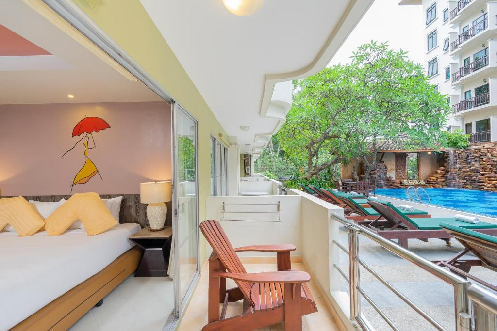Standard Double room (full double bed)