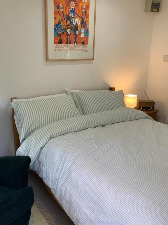 Lewes Garden Room - free parking