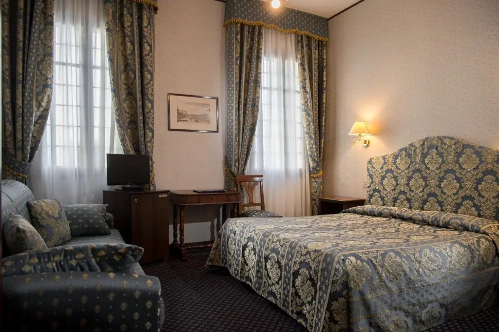 Hotel La Meridiana - Chambres
