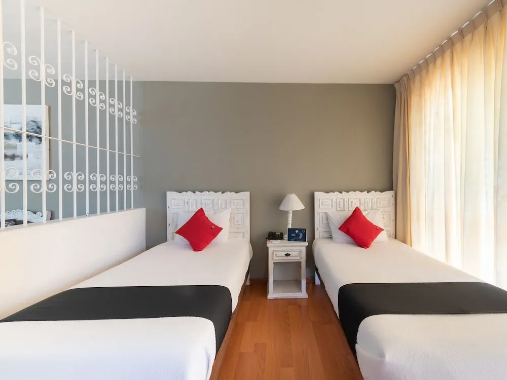 Hotel photo 7