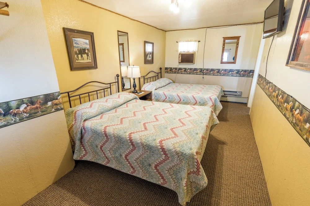 Sunset RV Park and Motel