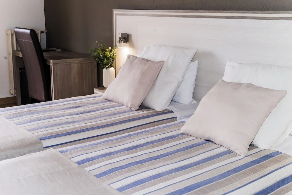 Economy Double room (full double bed)