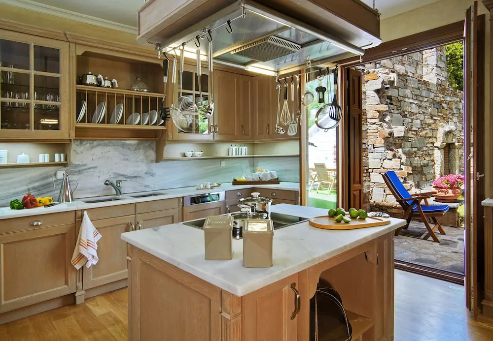 五臥室海景豪華四合式別墅