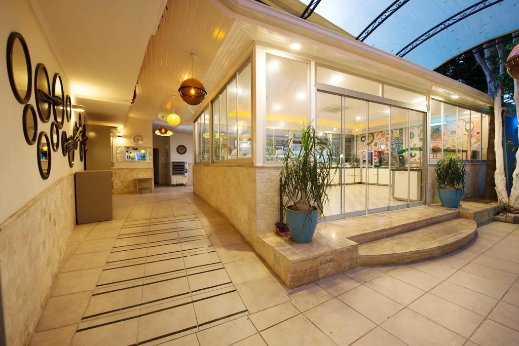 Tonoz Beach Hotel - Général