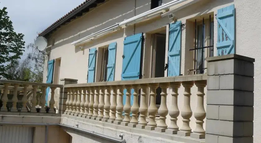Aux 3 Pommiers