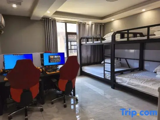 Standard Quintuple room