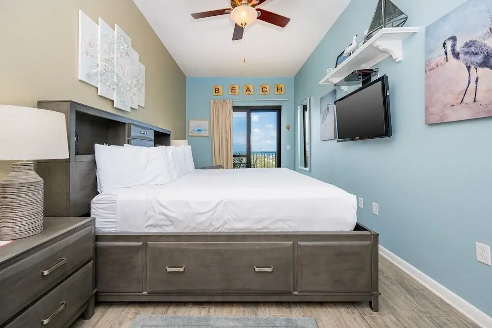 Phoenix Vi 6109 1 Bedroom Condo