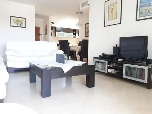 keren apartment