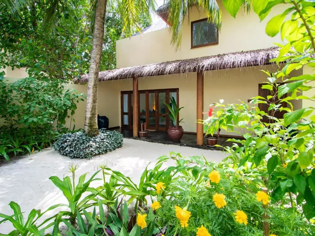 Mirihi Island Resort