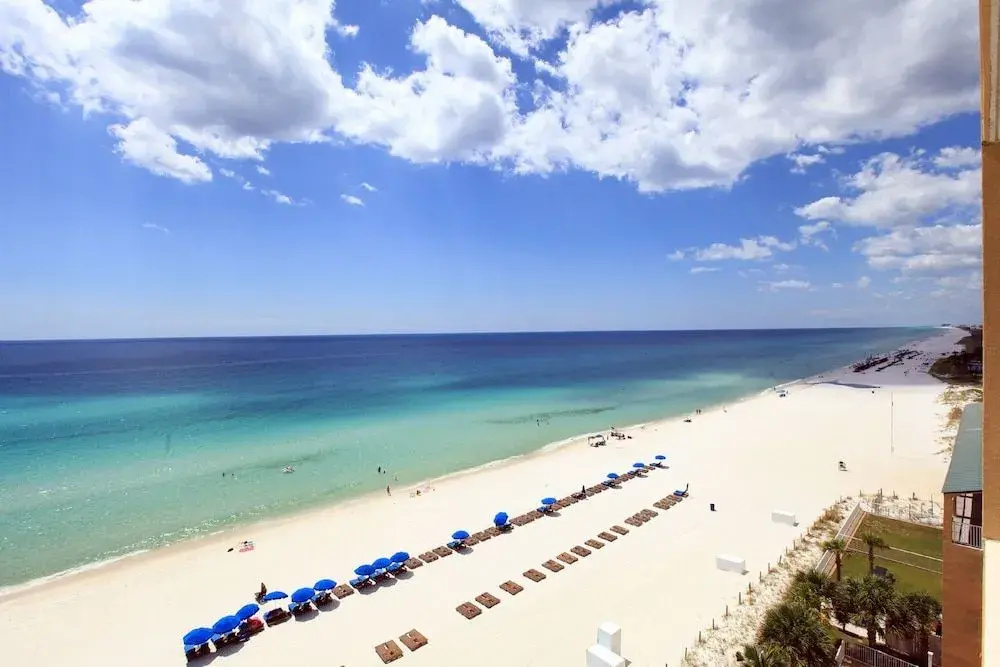 Beach & Waterfront