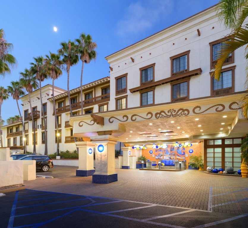 Courtyard by Marriott San Diego Old Town image