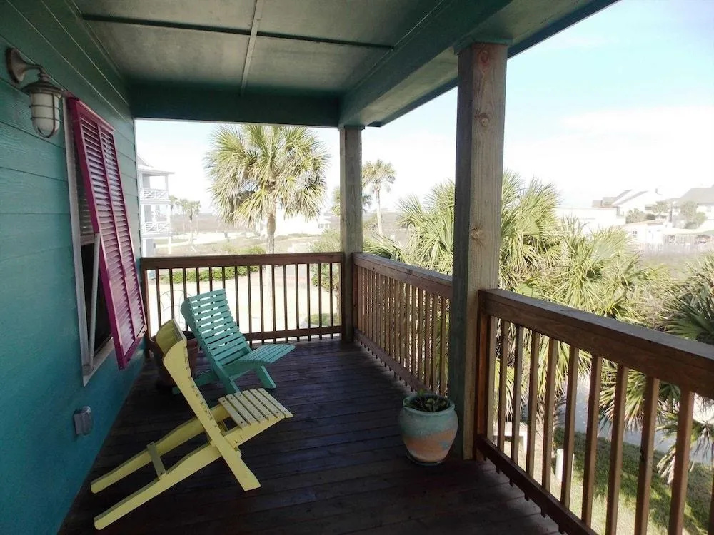 7 Palms - 2 Br Home