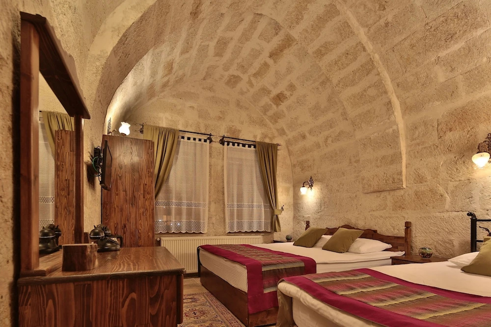 Standard Triple room with balcony