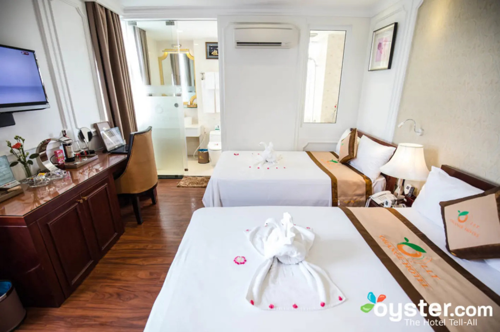 Double Suite (twin beds)