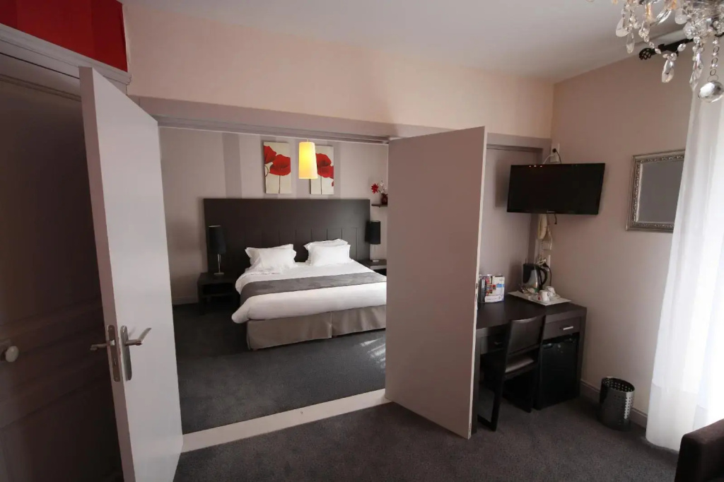 Hotel photo 28