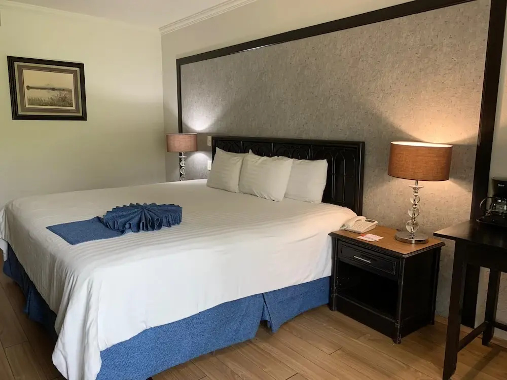 Grand room