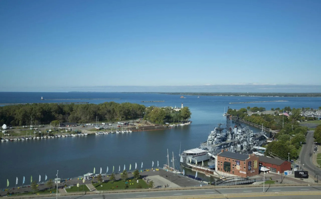 Beach & Waterfront