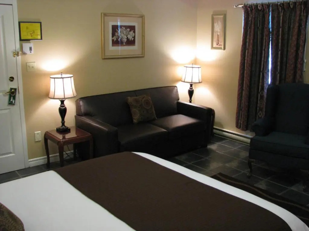 Standard Suite