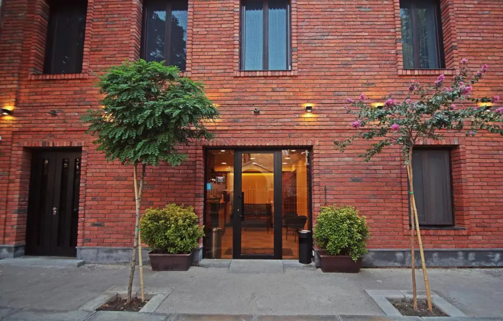 Hotel photo 1