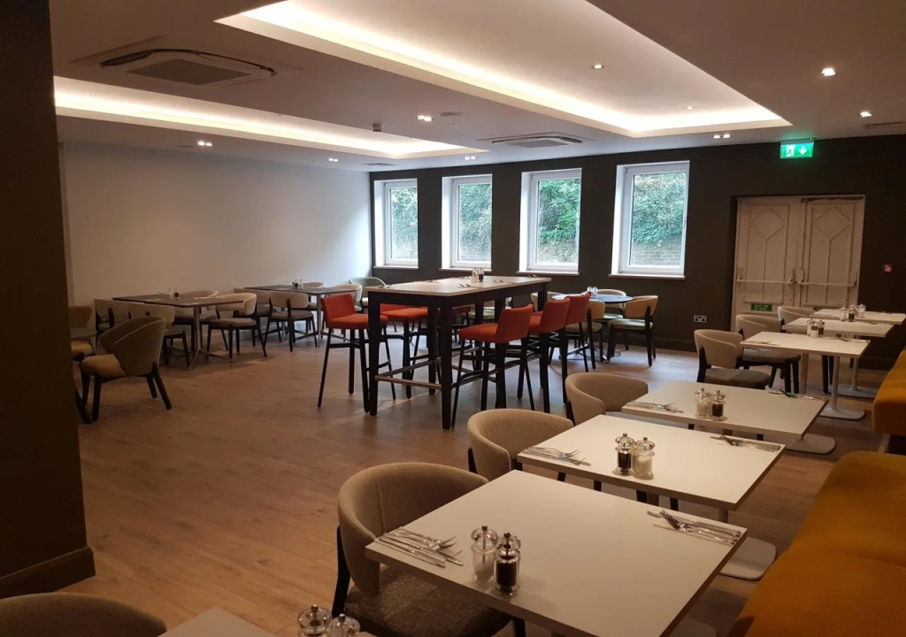 Holiday Inn Luton South - M1 Junction 9 - Général