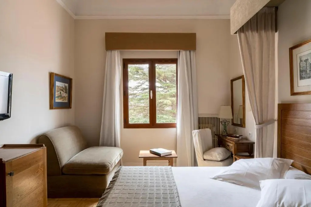 Parador De Teruel - Chambres