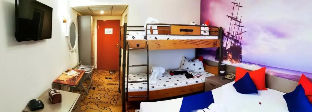 Pirates Resort Mamaia