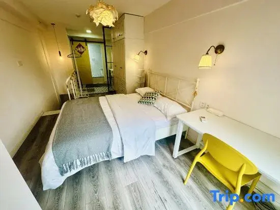 Grand room