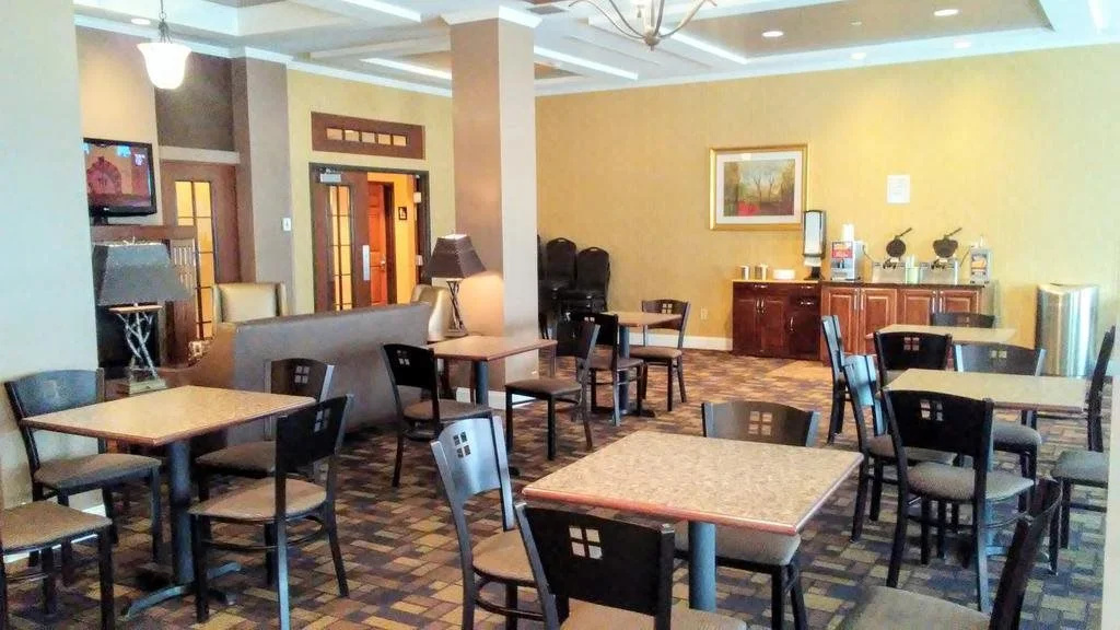 Spark by Hilton Glendive - Général