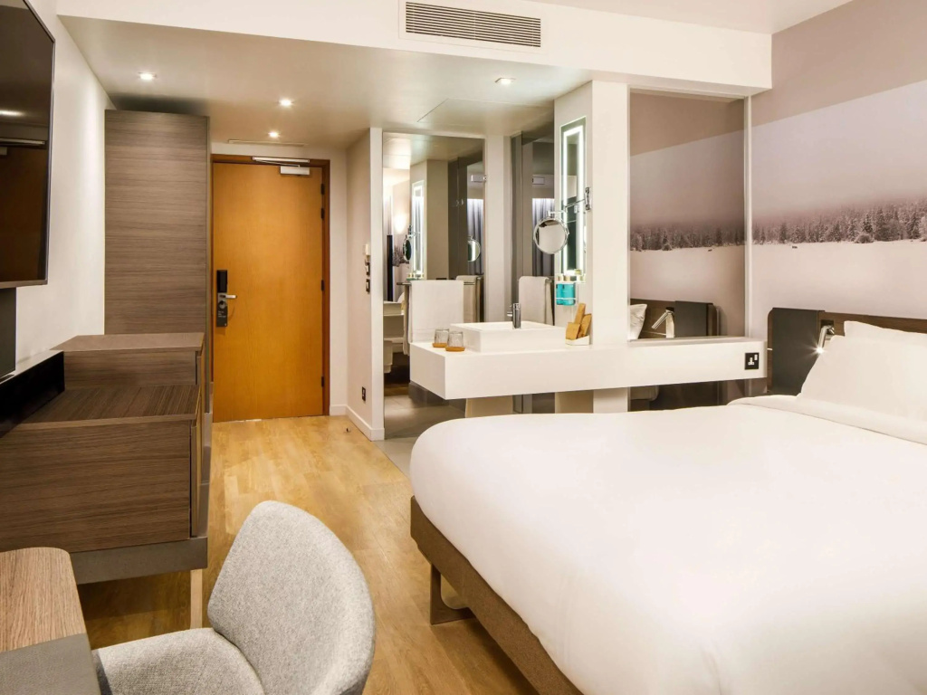 Novotel London Bridge Hotel — фото