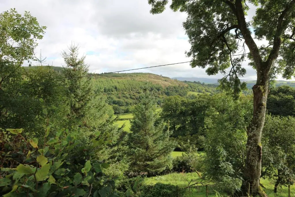Beautiful 16th Century Ty Cerrig Cottage, set in stunning grounds with great views