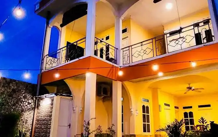 Delfika 2 Guest House Banda Neira