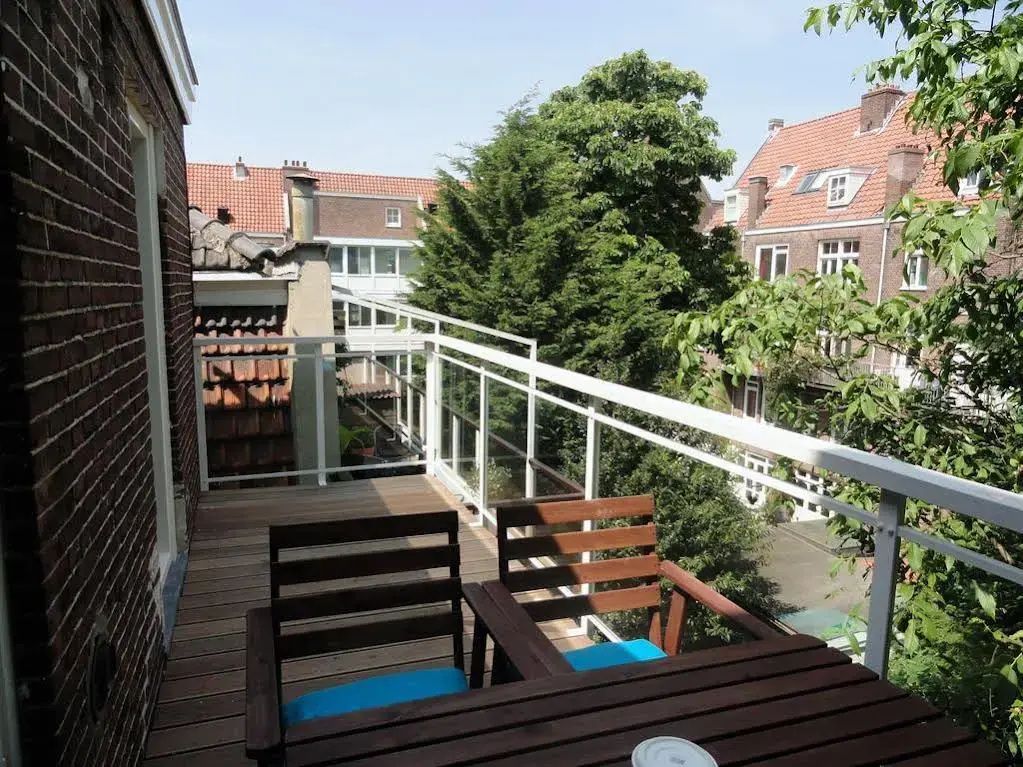 Frankendael Apartments Hotel