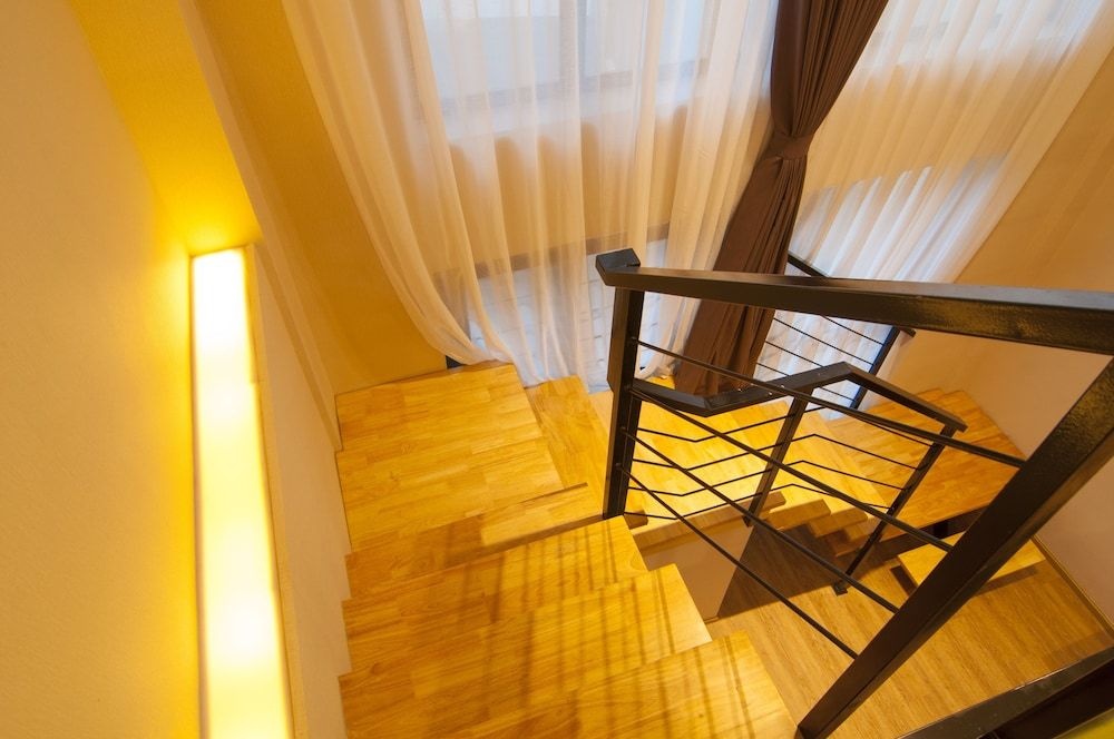 Balcony & Terrace