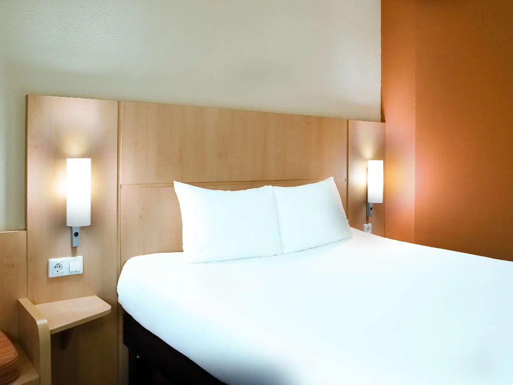 ibis Gyor - Chambres