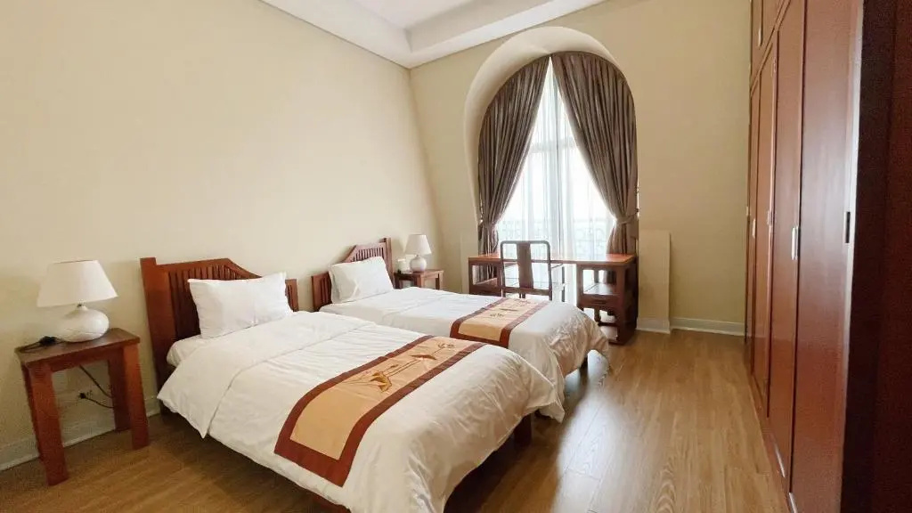 2 Bedrooms Apartment