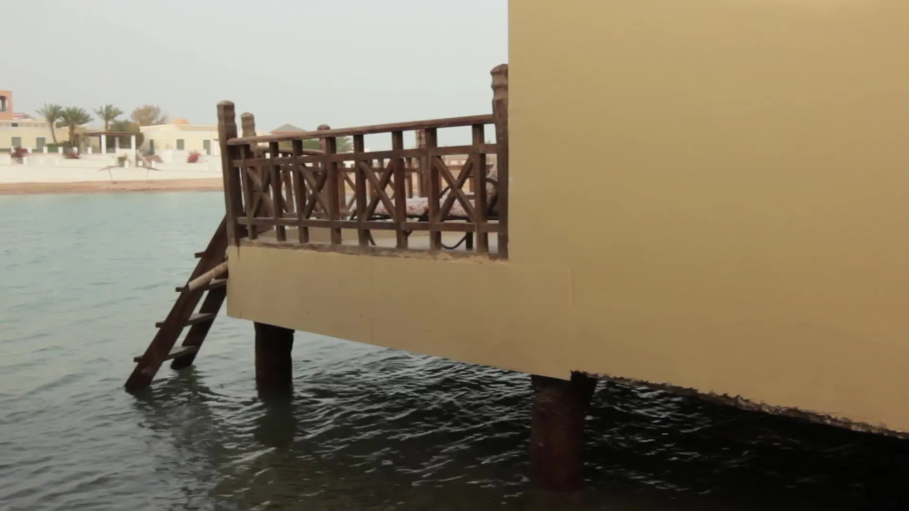Beach & Waterfront