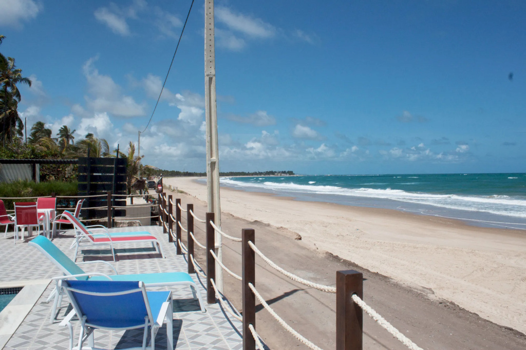 Beach & Waterfront