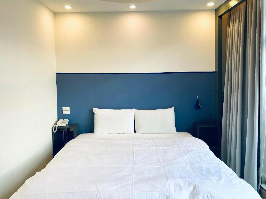 Superior Double room (full double bed)