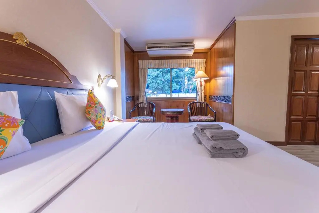 Superior Double room (full double bed)