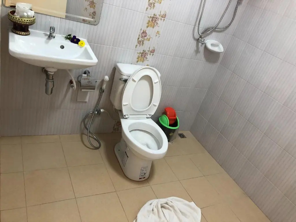 Mitkhoonyoum Hotel - Chambres
