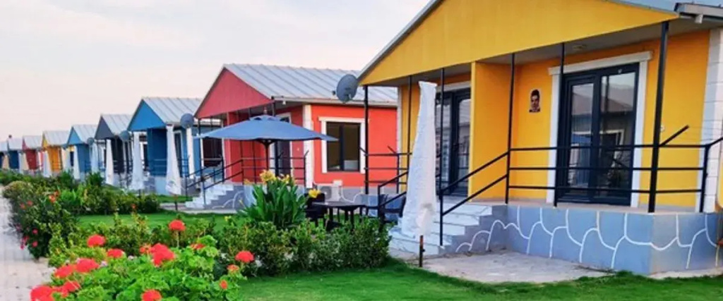Happy Life Houses