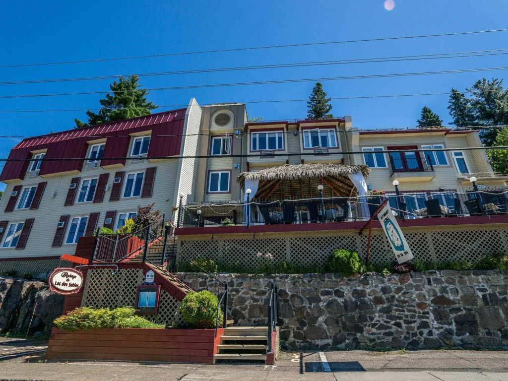 Auberge Du Lac Des Sables