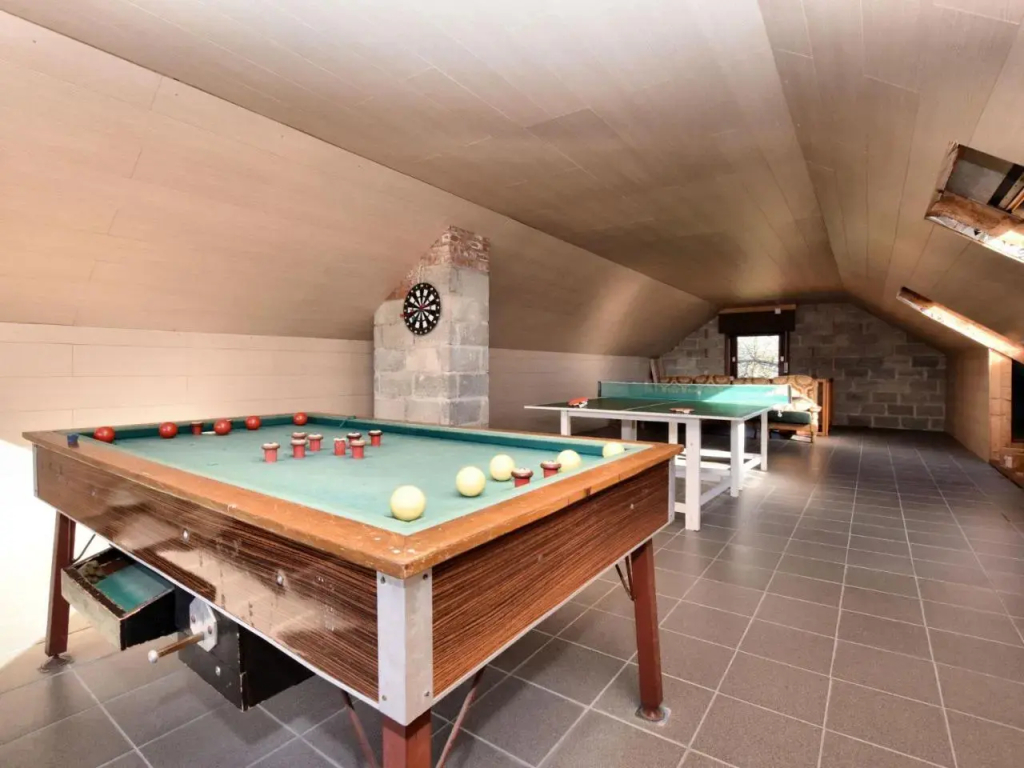 Holiday Home in Nadrin With Private Terrace - фото 11