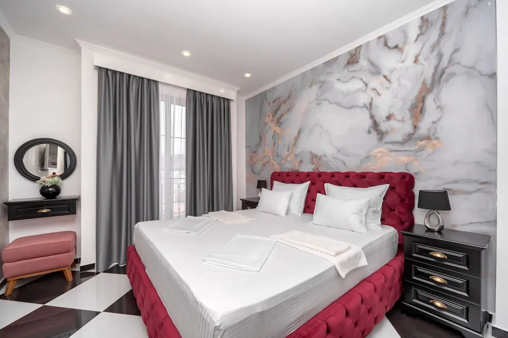 Comfort Double room with ocean view (full double bed)