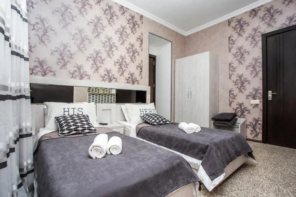 Standard Double room (twin beds)