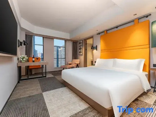 Premier room