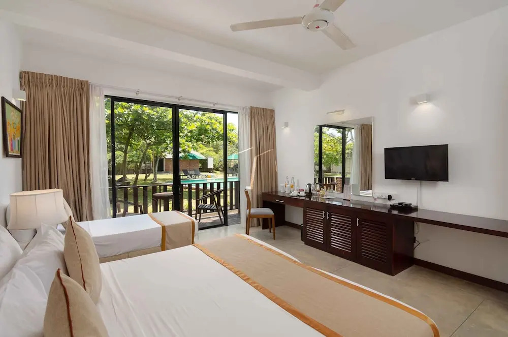 South Lake Resort