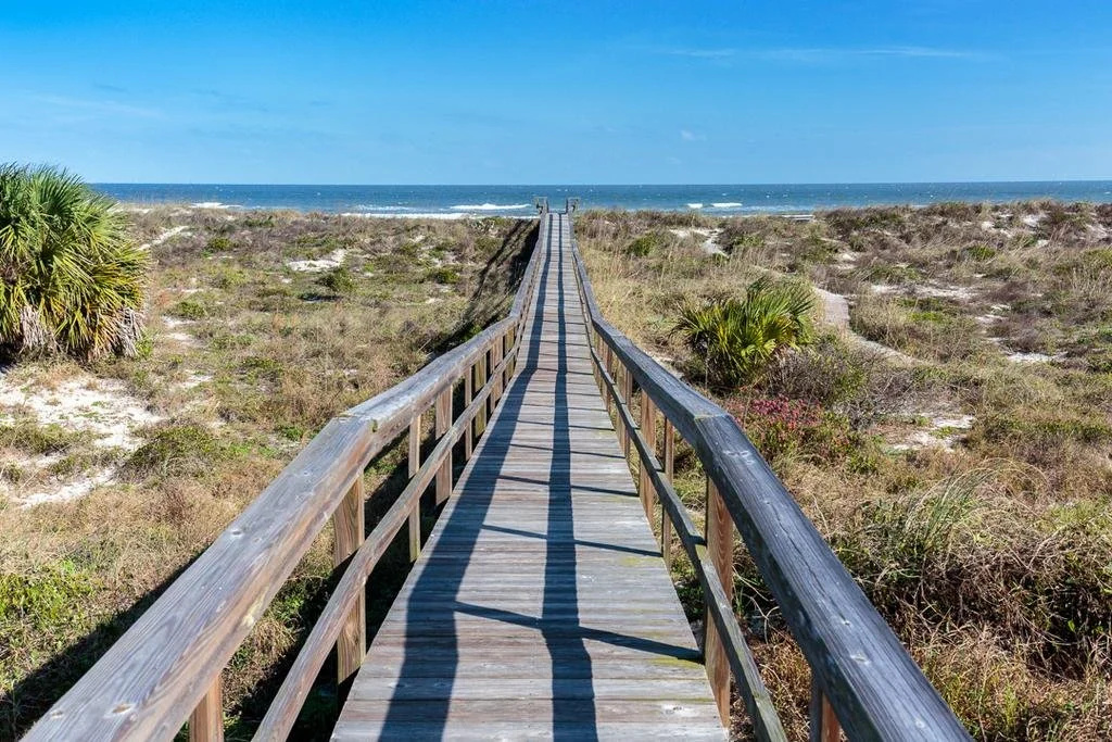 Peace Of Paradise 5 Br home by RedAwning