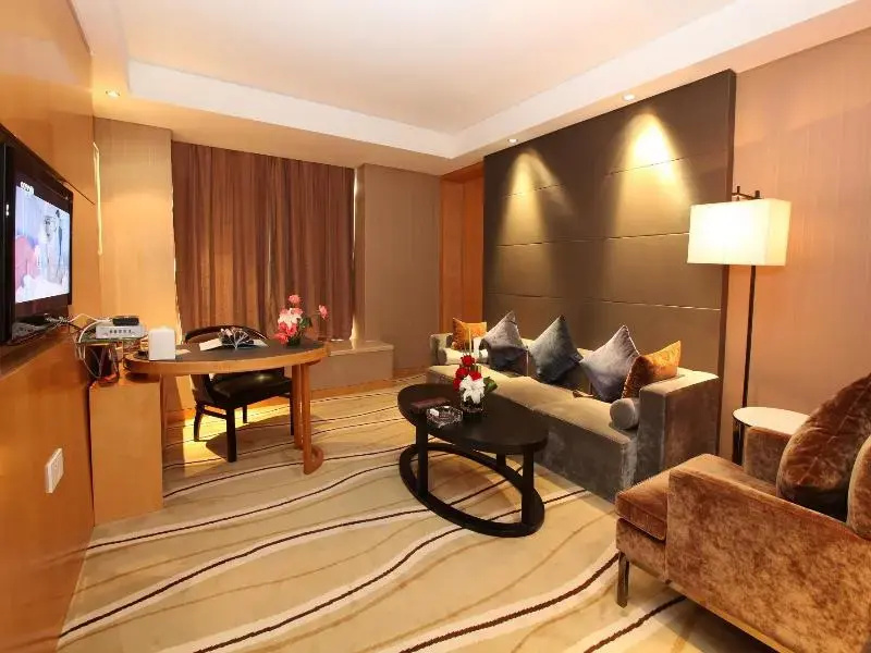 New Century Pujiang Hotel - Général