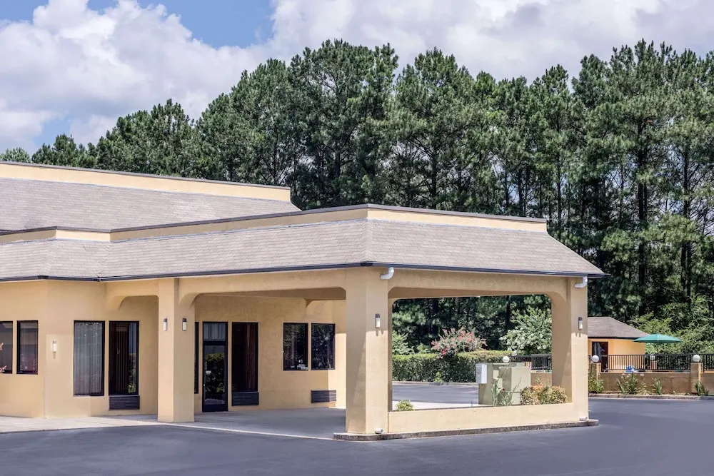 Days Inn Biscoe